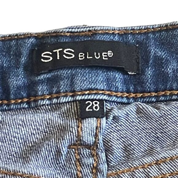 STS Blue Denim Short Shorts Cuffs, size 28 - Picture 5 of 7
